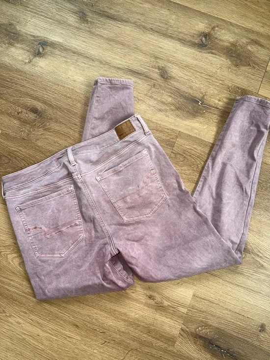 High-Rise Mauve Women’s Jeans - Picture 2 of 2